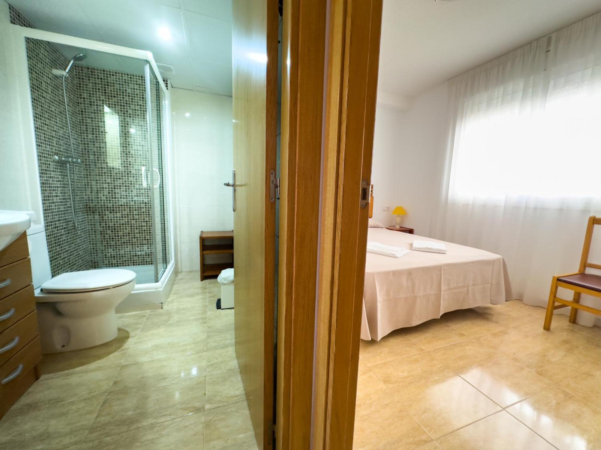 Appartamento Acogedor Apartamento Cerca De La Playa Wifi Y Parking Mont-roig del Camp Camera foto